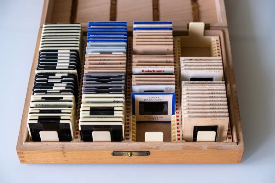 Dias digitalisieren lassen - Lohnt sich das?: Holz-Diakasten Holz-Diakasten